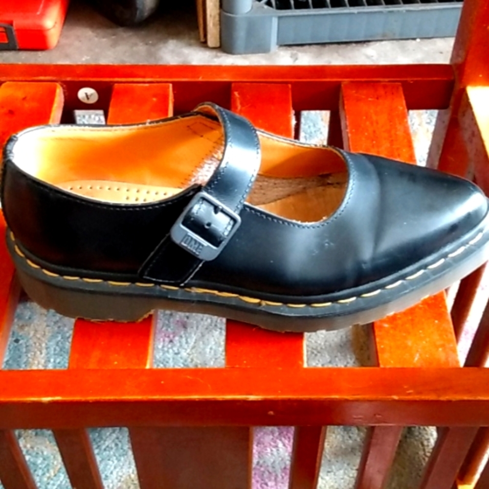 Dr. Marten's Pointed Shoes